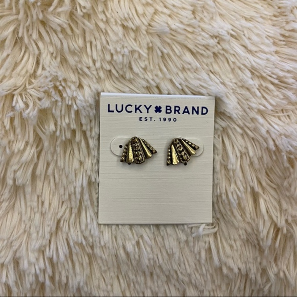 NWT Lucky Brand Stud Earrings